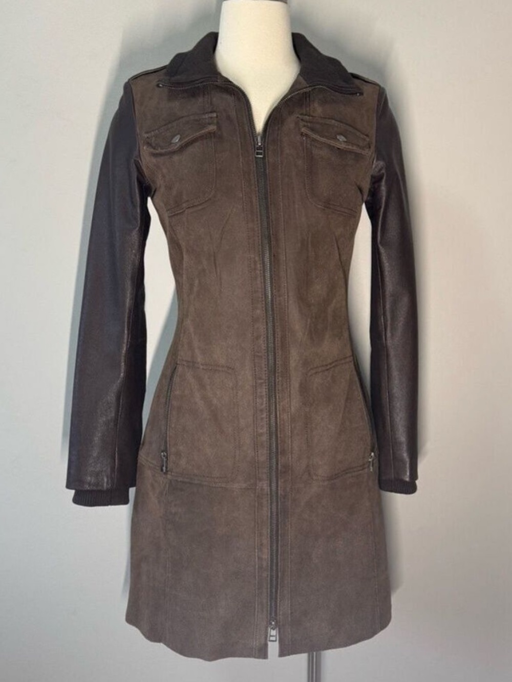 Danier Two-Tone Leather Jacket in Brown with removable liner thinsulate Fit S